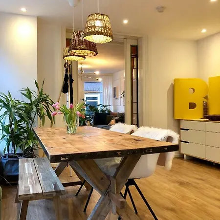 Bed & Breakfast Bee - In The Trendy Jordaan 4*